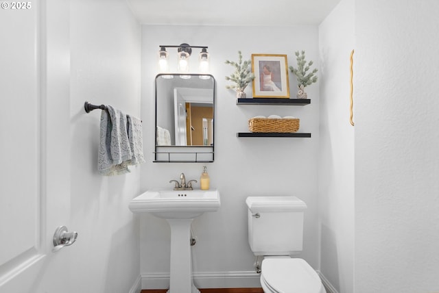 15655 SW Greenfield Dr, Portland, OR 97224 - bathroom with toilet and baseboards