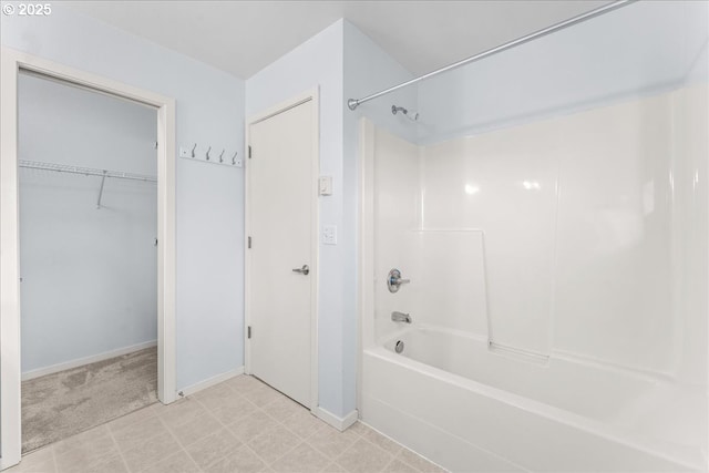 bathroom featuring shower / bathing tub combination