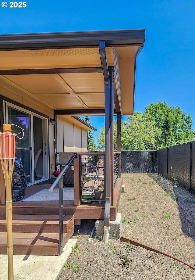5135 Grange Rd, Roseburg, OR 97471 - wooden terrace featuring a fenced backyard