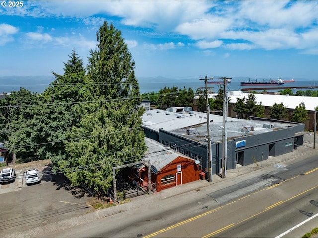 3162 Marine Dr, Astoria, OR 97103 - bird's eye view of a large body of water