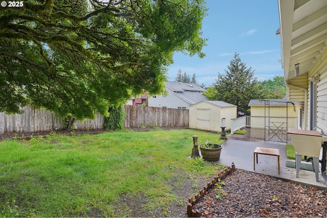 17701 Koch Ct, Sandy, OR 97055 - view of yard featuring a patio area