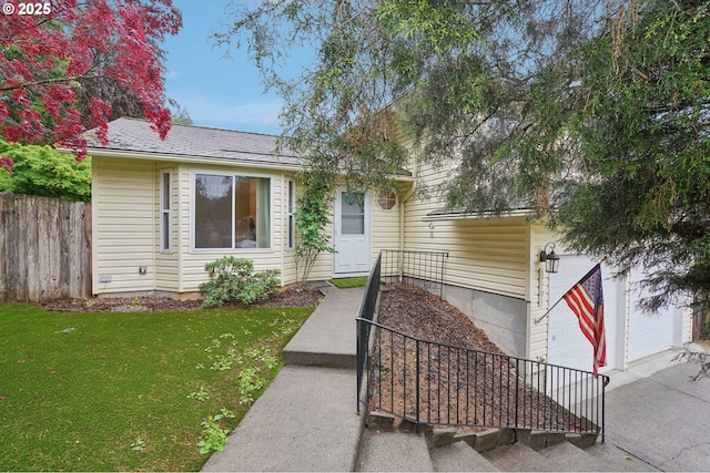 17701 Koch Ct, Sandy, OR 97055 - single story home with driveway