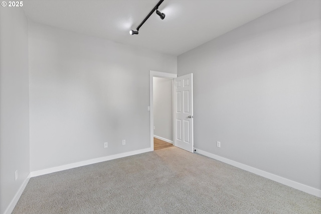12800 Joys Dr, Oregon City, OR 97045 - carpeted spare room with baseboards
