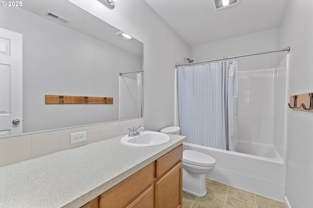 12800 Joys Dr, Oregon City, OR 97045 - bathroom with toilet, shower / bathtub combination with curtain, vanity, and decorative backsplash