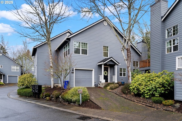 view of front property featuring a garage