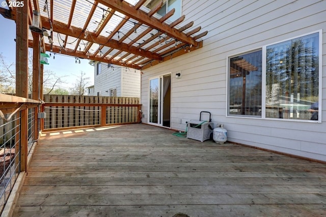 27 NW 6th Pl, Warrenton, OR 97146 - wooden deck featuring a pergola