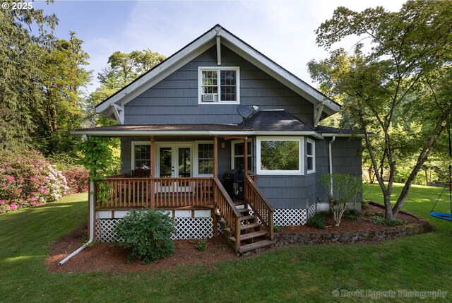 520 NE 5th St, Clatskanie, OR 97016 - bungalow with french doors and a front lawn