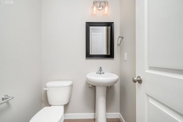 8900 S 1st St Unit 17, Ridgefield, WA 98642 - half bath with toilet and baseboards