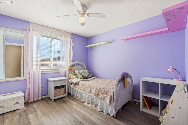 washroom with cabinet space and washing machine and clothes dryer