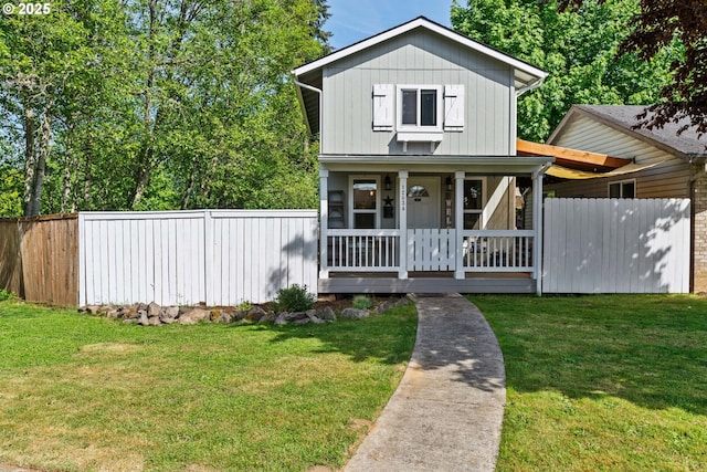 view of front of house featuring covered porch