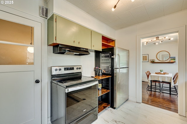 kitchen with crown molding, visible vents, under cabinet range hood, a chandelier, and stainless steel appliances