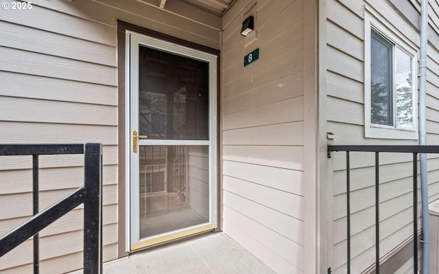 view of entrance to property