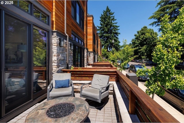 542 4th St, Lake Oswego, OR 97034 - view of patio