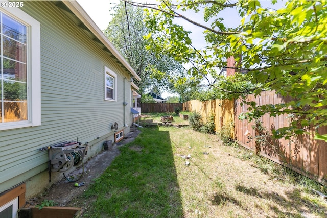 125 NE 80th Ave, Portland, OR 97213 - view of fenced backyard