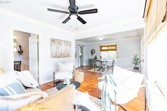 125 NE 80th Ave, Portland, OR 97213 - living area with crown molding, wood finished floors, and a ceiling fan