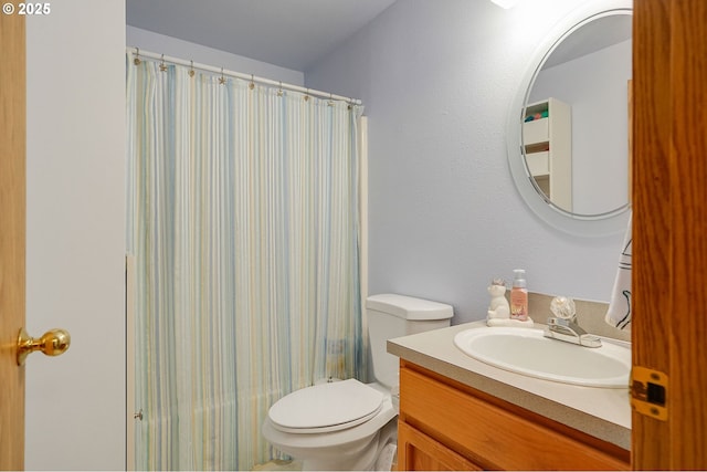 5219 Lacey Ct N, Keizer, OR 97303 - bathroom with a shower with shower curtain, toilet, and vanity