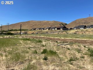 9251 State Route 14, Wishram, WA 98673