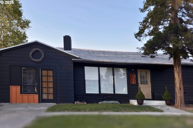 755 NE Ochoco Ave, Prineville, OR 97754 - single story home with a chimney