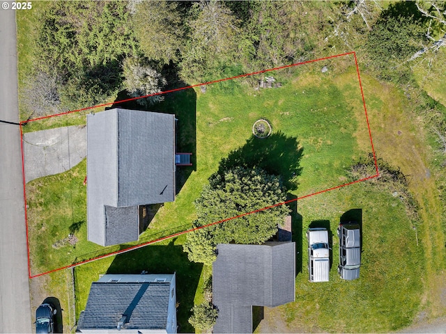 925 S Irvine Pl, Seaside, OR 97138 - aerial overview of property's location with property parcel outlined