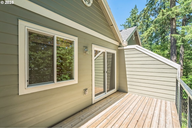 9400 SW 153rd Ave, Beaverton, OR 97007 - view of wooden deck