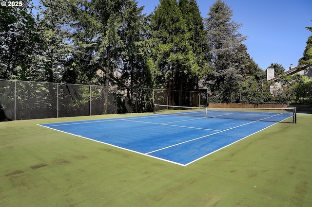 515 SW Colony Dr, Portland, OR 97219 - view of tennis court with community basketball court