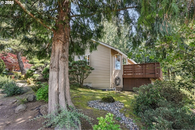 515 SW Colony Dr, Portland, OR 97219 - view of home's exterior featuring a deck
