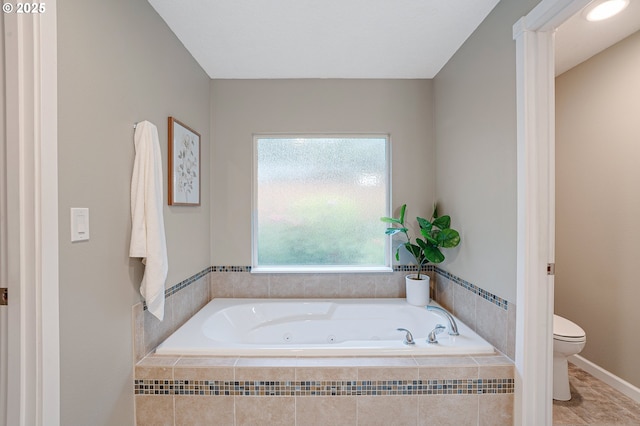 17616 SW Ivy Glenn Dr, Beaverton, OR 97007 - bathroom featuring a jetted tub and toilet