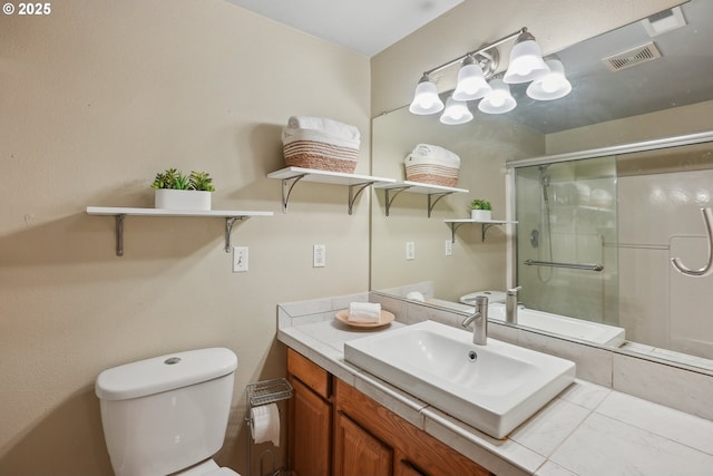 2383 SE 61st Ln, Hillsboro, OR 97123 - bathroom with a shower stall, toilet, vanity, and a chandelier