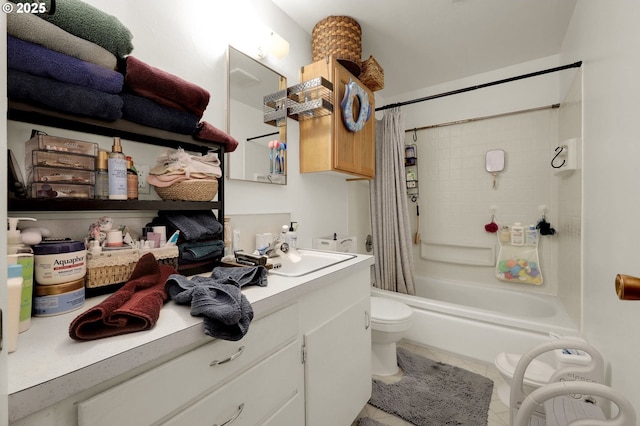 full bath featuring toilet, tile patterned flooring, vanity, and shower / tub combo with curtain