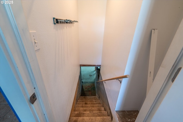 2318 Liberty St, North Bend, OR 97459 - view of stairway