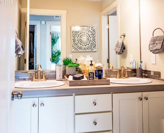 bathroom with vanity