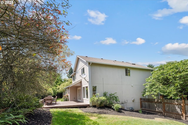 20198 SW Tillamook Ct, Tualatin, OR 97062 - rear view of house featuring a deck