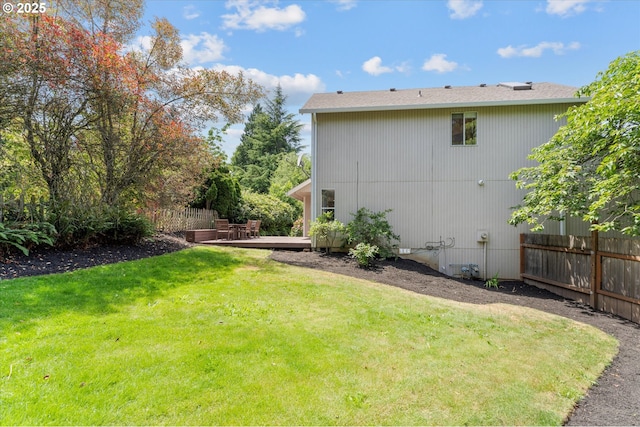 20198 SW Tillamook Ct, Tualatin, OR 97062 - view of yard featuring a deck