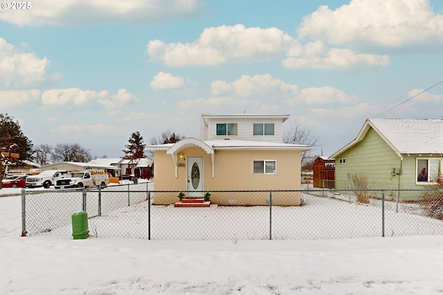 view of front of house