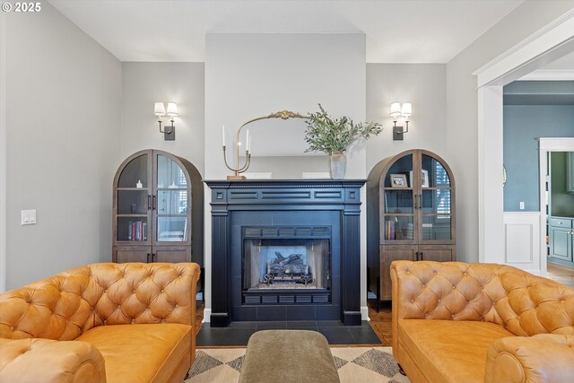 14218 NW Dunbar Ln, Portland, OR 97231 - living area with a fireplace with flush hearth