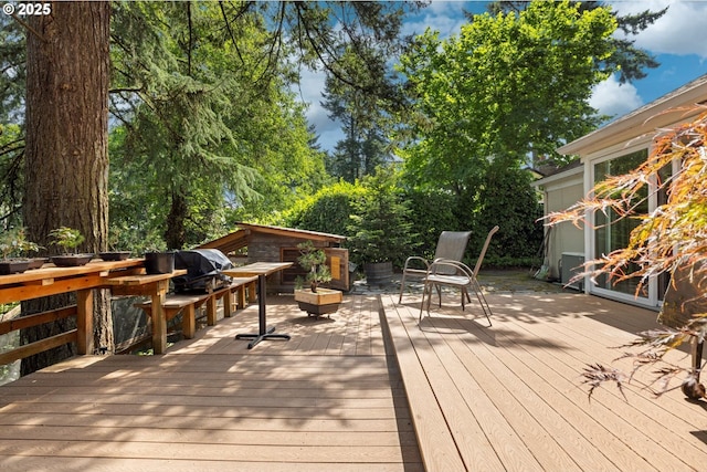1725 Southshore Blvd, Lake Oswego, OR 97034 - deck featuring grilling area