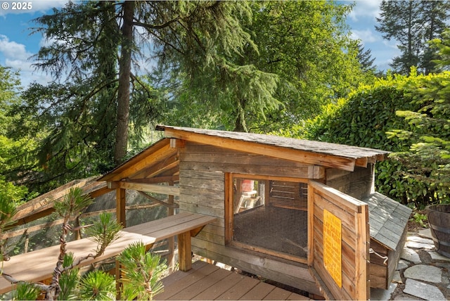 1725 Southshore Blvd, Lake Oswego, OR 97034 - view of wooden terrace