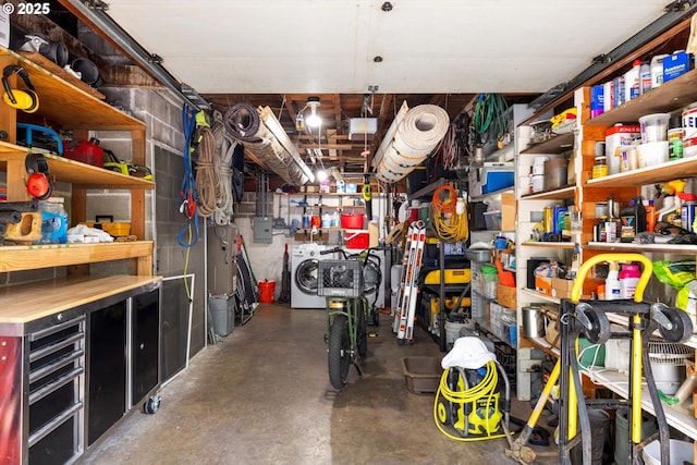 1725 Southshore Blvd, Lake Oswego, OR 97034 - storage with washer and clothes dryer
