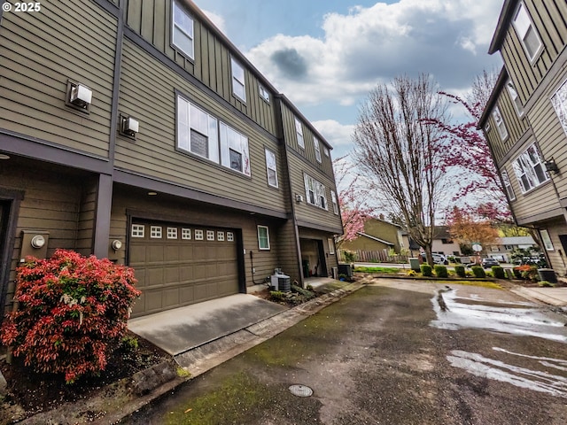 10955 SW 130th Ave, Tigard, OR 97223 - view of asphalt road