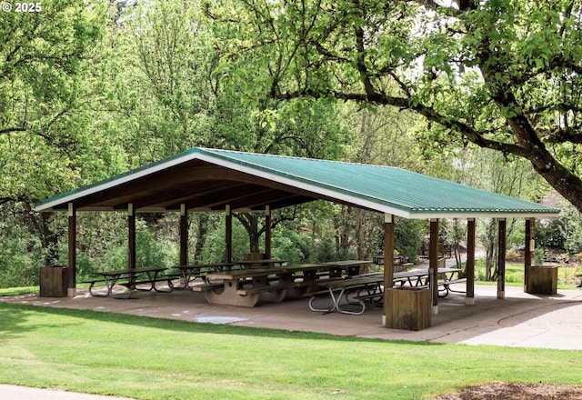 10955 SW 130th Ave, Tigard, OR 97223 - view of community with a yard, a forest view, and a gazebo