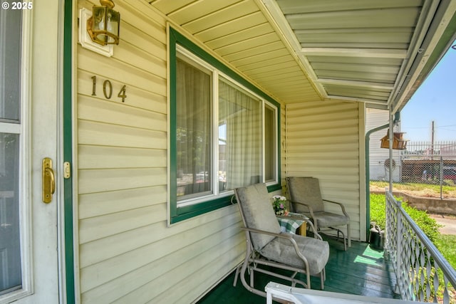 104 NW 12th St, Pendleton, OR 97801 - view of porch