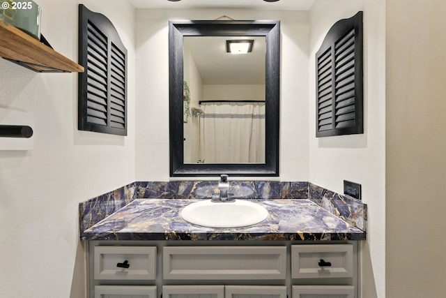 18735 NE Wasco Ct, Portland, OR 97230 - bathroom featuring vanity