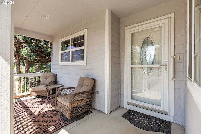 1894 S 8th St, Cottage Grove, OR 97424 - doorway to property with a porch