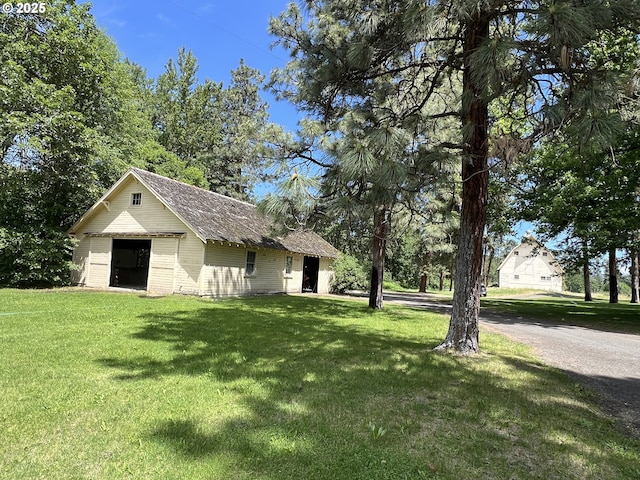 5450 Mill Creek Rd, The Dalles, OR 97058 - view of front facade with a front lawn