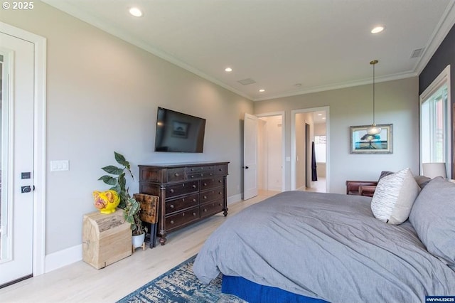 bedroom featuring crown molding, recessed lighting, and visible vents