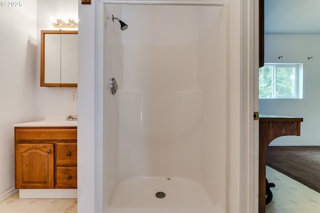 284 Waite St, Eugene, OR 97402 - full bathroom with a shower and vanity