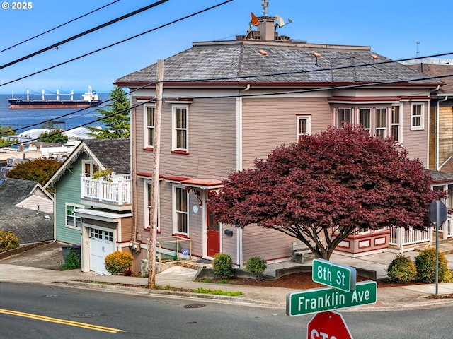 view of front of house featuring a garage