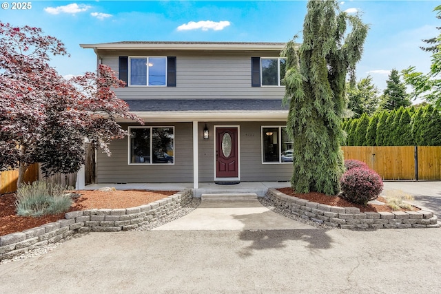 4782 Lowell Ave, Keizer, OR 97303 - traditional-style house with a porch