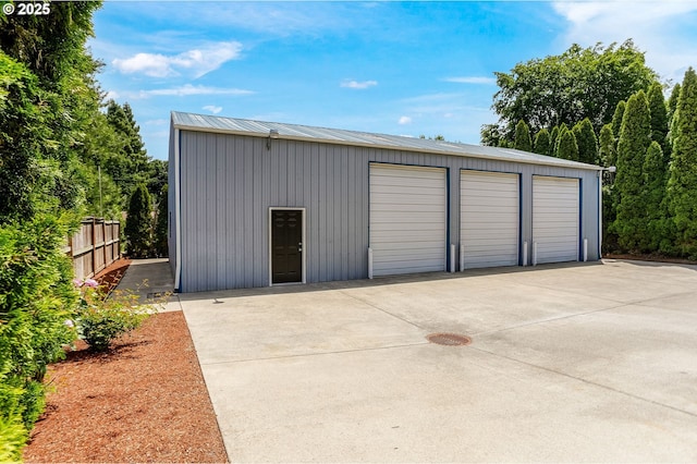 4782 Lowell Ave, Keizer, OR 97303 - view of detached garage