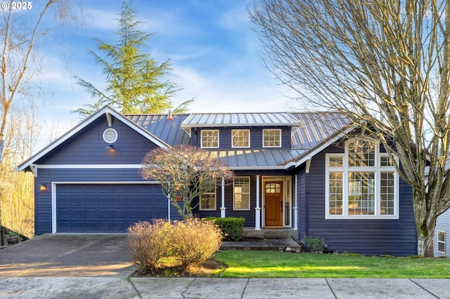 view of front of house with a garage